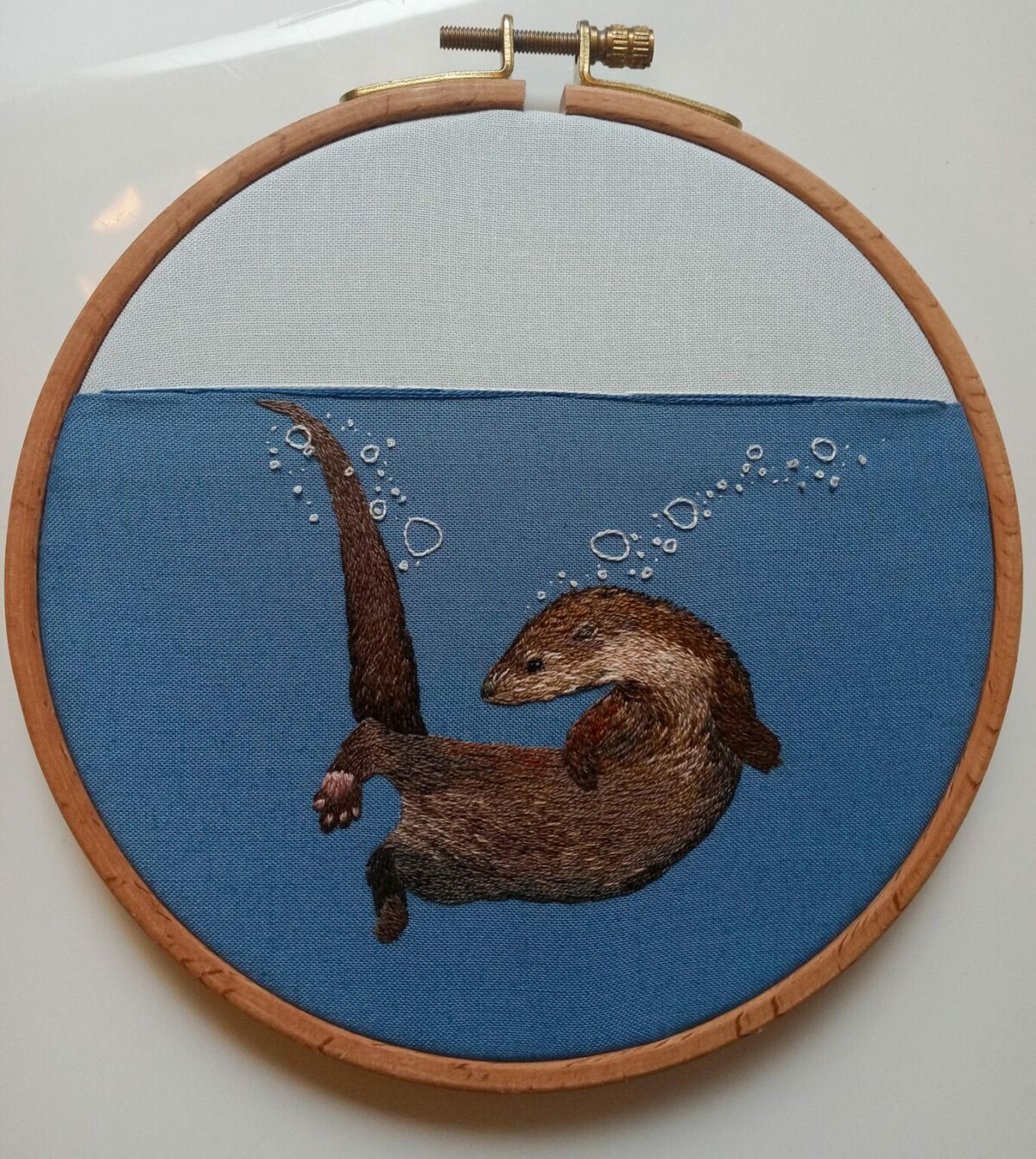 Gorgeous Embroideries Of Animals Plunging Into The Waters By Megan Zaniewski 11