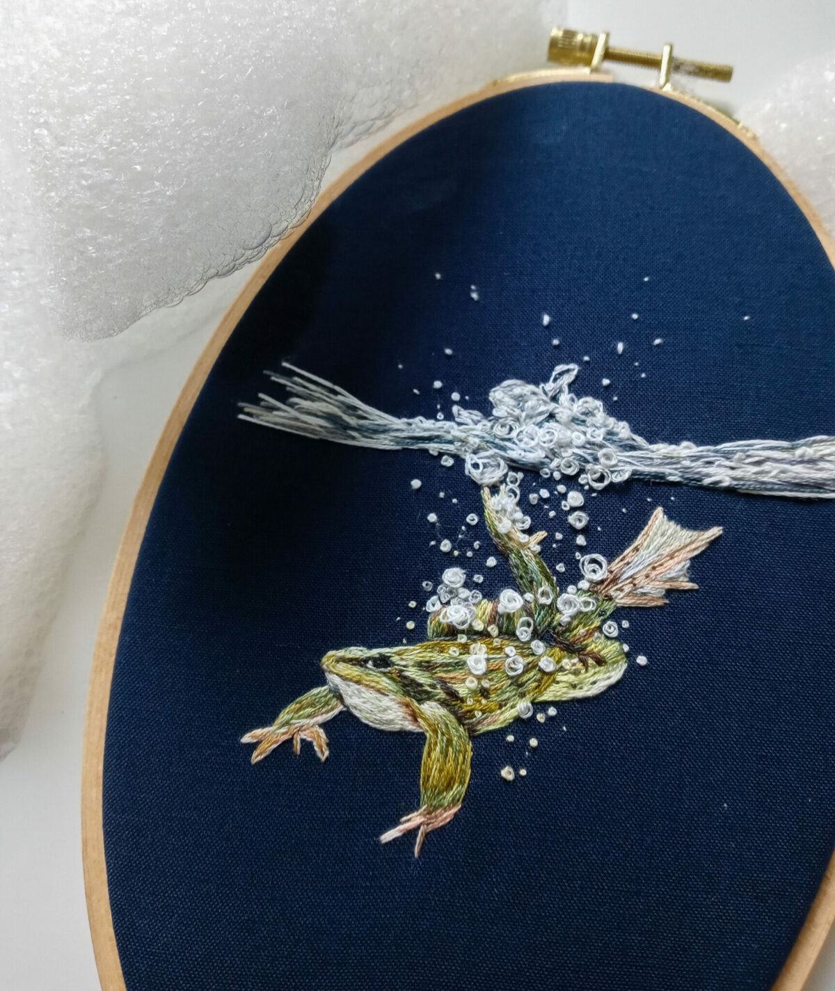 Gorgeous Embroideries Of Animals Plunging Into The Waters By Megan Zaniewski 12