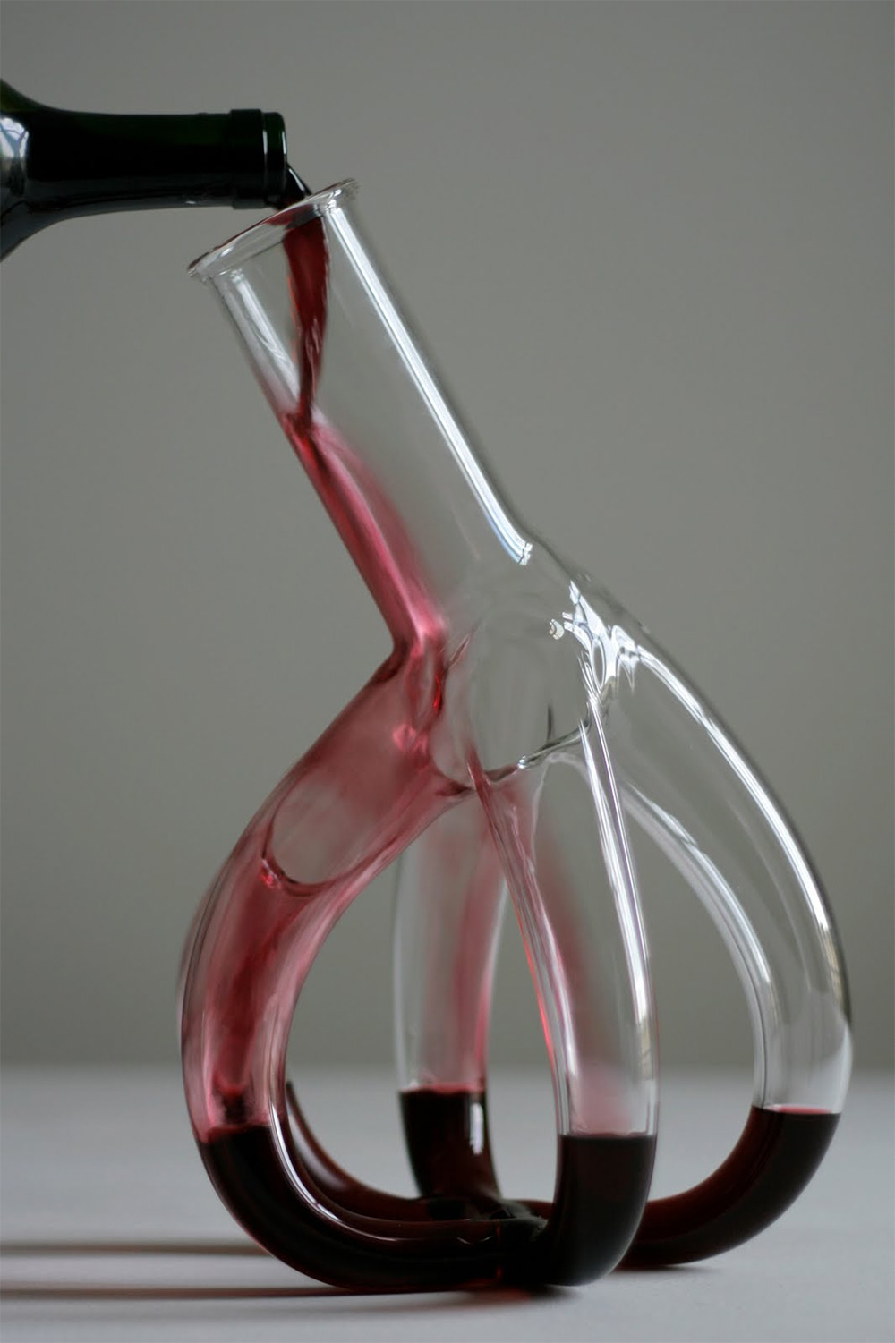The Incredible Wine Bottles Inspired By Blood Vessels And Roots Of Etienne Meneau 10