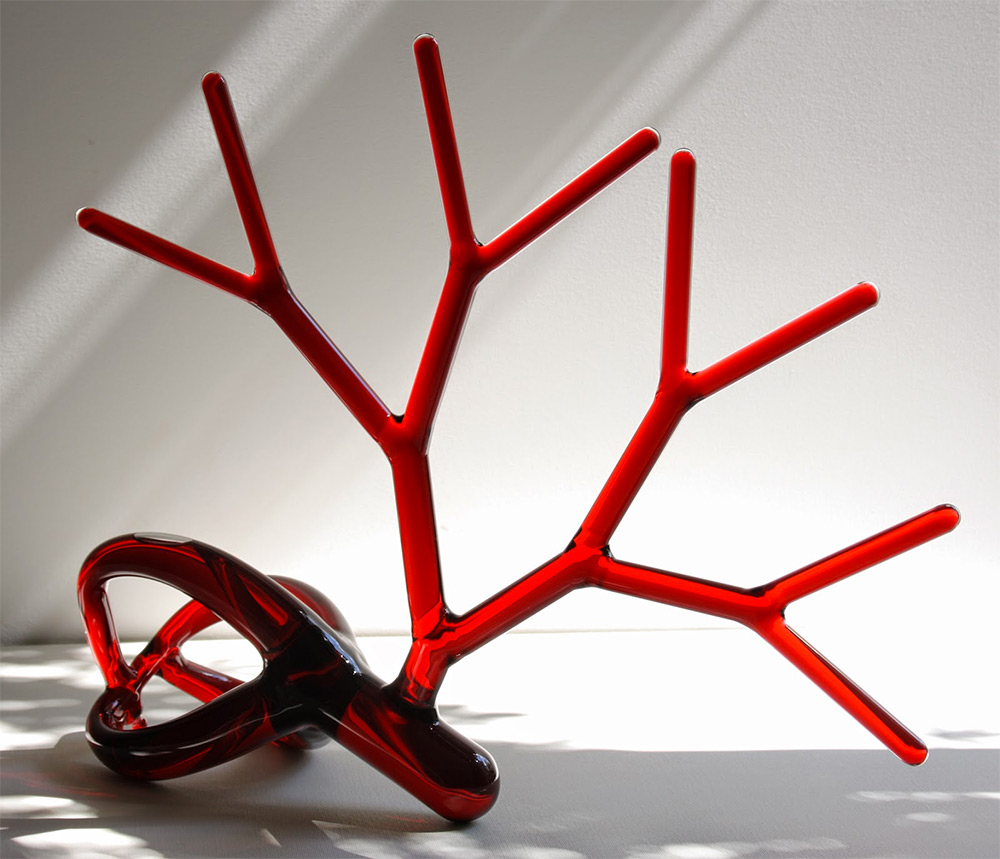 The Incredible Wine Bottles Inspired By Blood Vessels And Roots Of Etienne Meneau 6