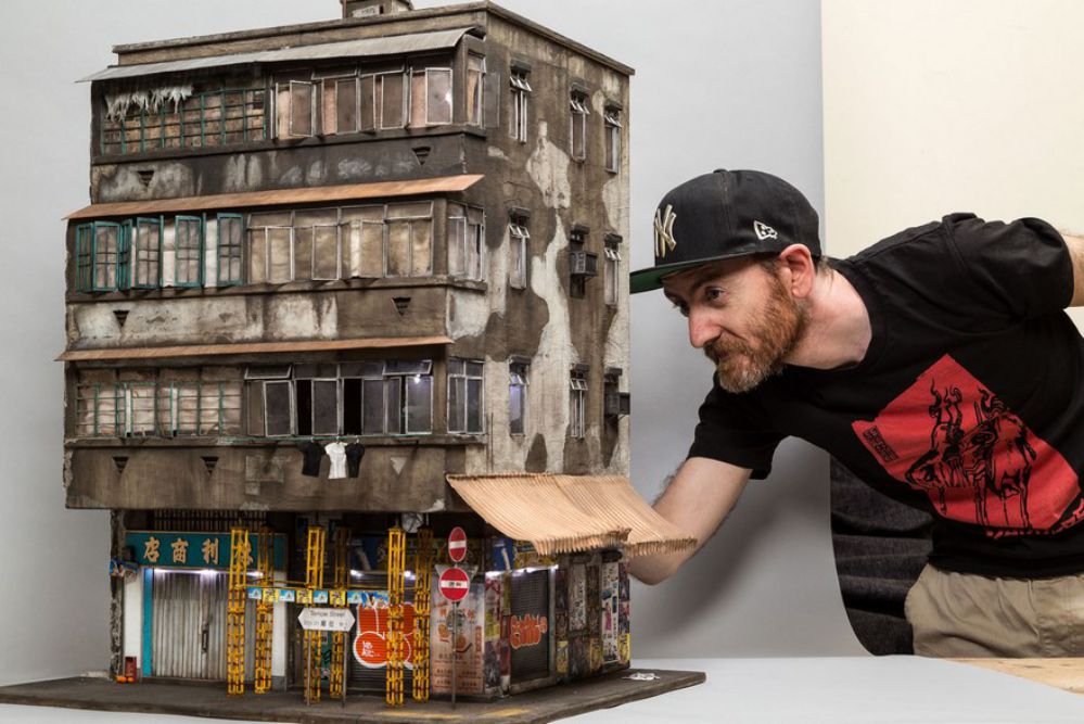 The Ultra Detailed Realistic Miniatures Of Urban Scenarios Inspired By Decaying City Areas Of Joshua Smith