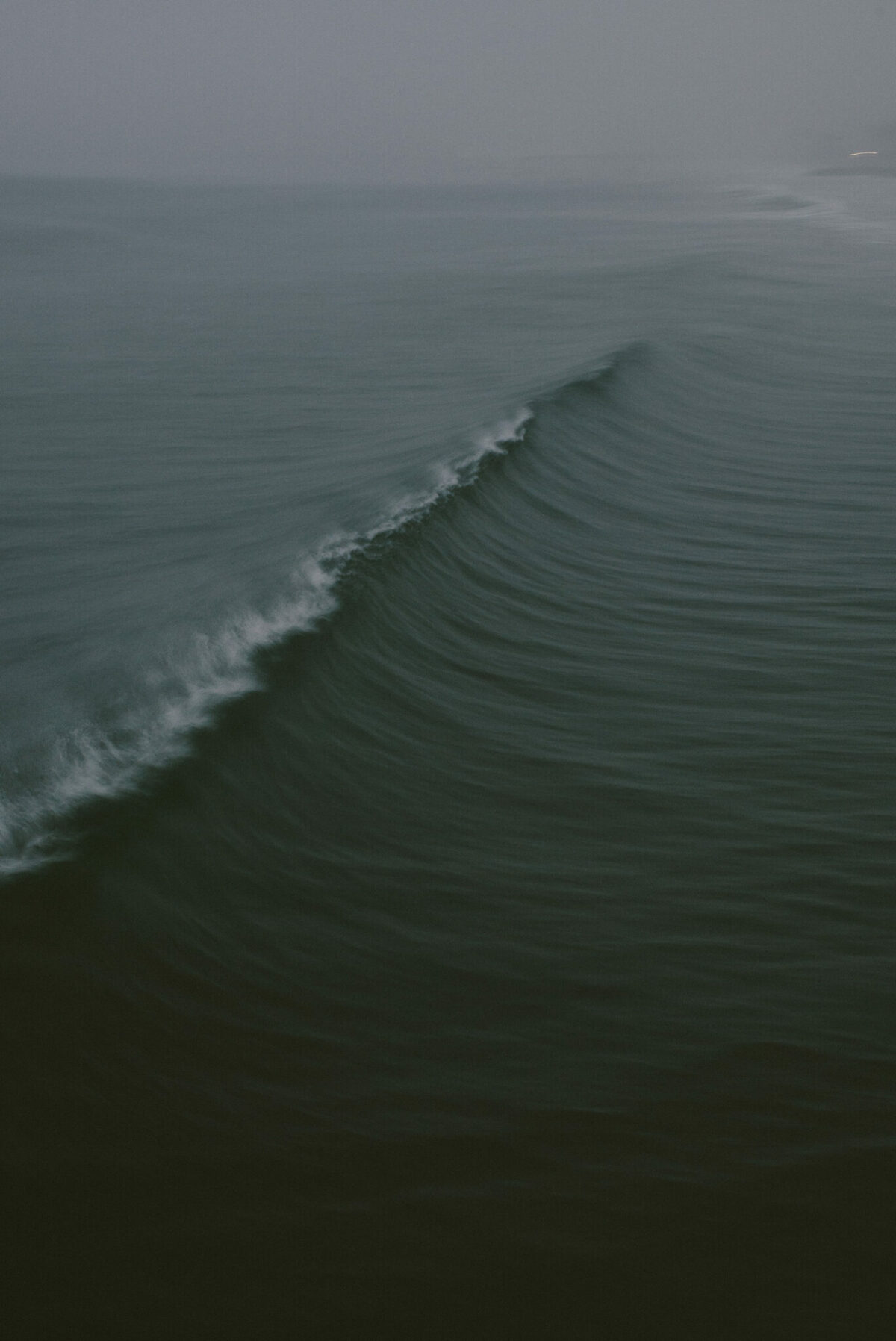 Beautiful Photos Of Foggy Waves By Raf Maes 2