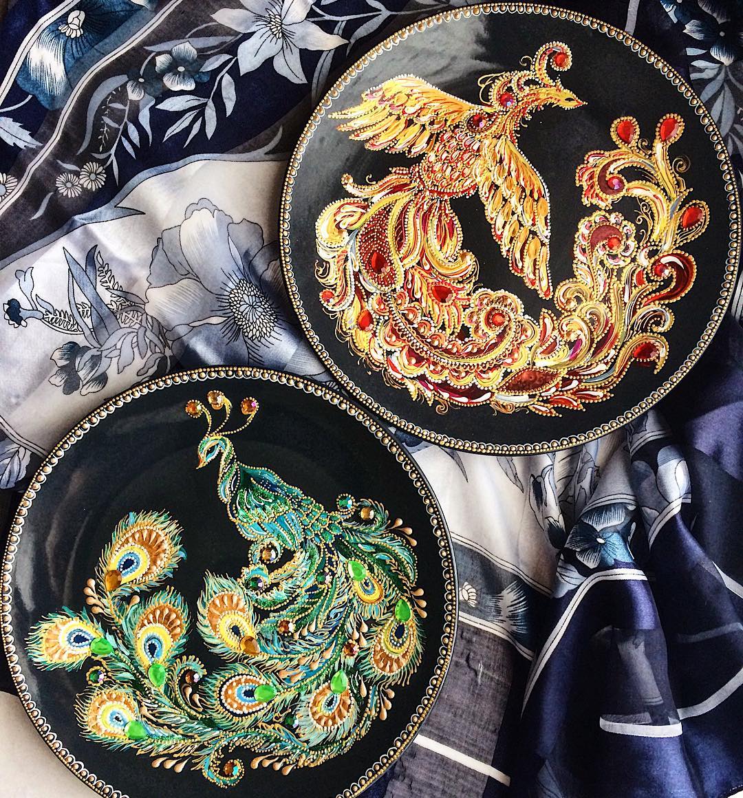 Enchanting Plates Decorated With Pointillism By Dahhhanart 1