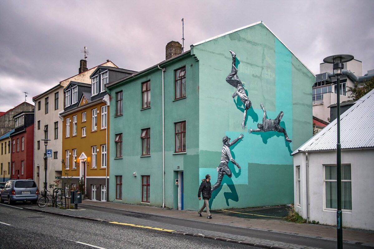 Jump And Climb Amazing Black And White Murals Of People In Movement By Anders Gjennestad 4