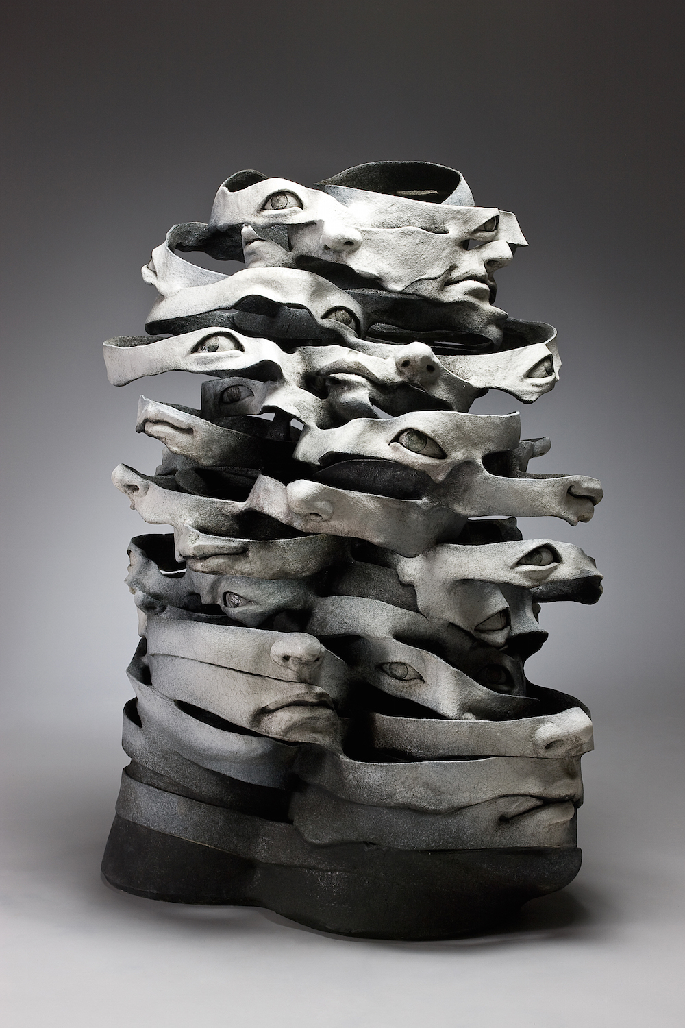Unraveling Fabulous Surrealist Ceramic Sculptures By Haejin Lee 9