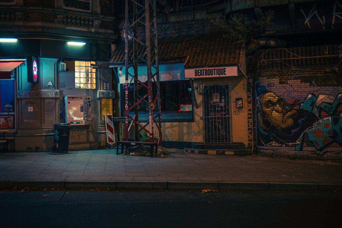 After Hours A Captivating Night Street Photography Series By Mark Broyer 8