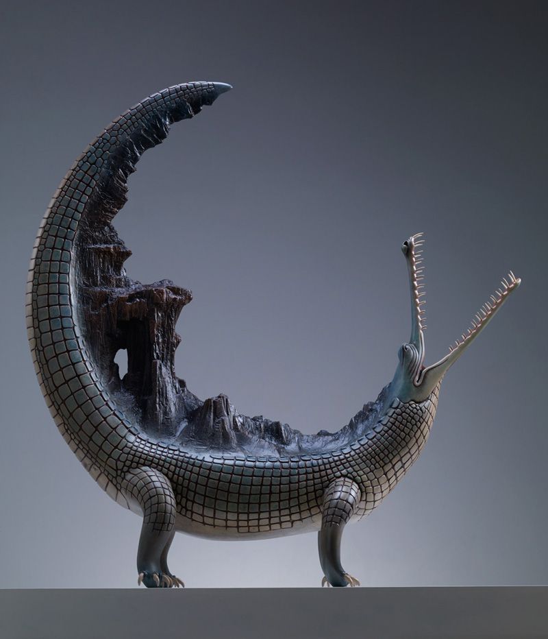 Enchanting Surrealistic Animal Sculptures By Wang Ruilin 8