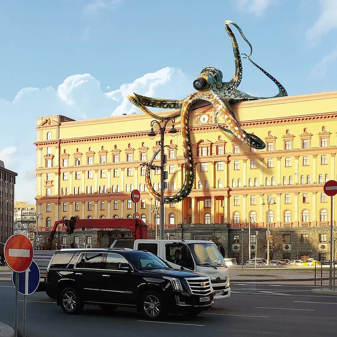 Incredible Compositions Of Giant Animals In Russian Urban Spaces By Vadim Solovyov 1