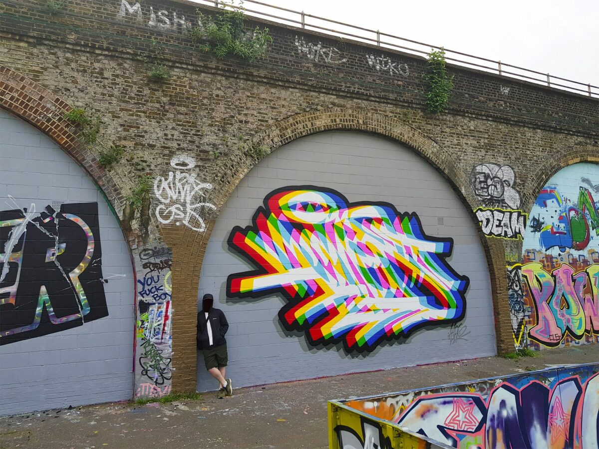 Incredible Large Scale Figurative Murals With Rgb Aesthetic By Aches 10