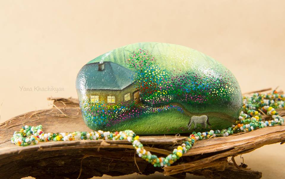Miniature Worlds Of Tiny Creatures Painted On Stones By Yana Khachikyan 2