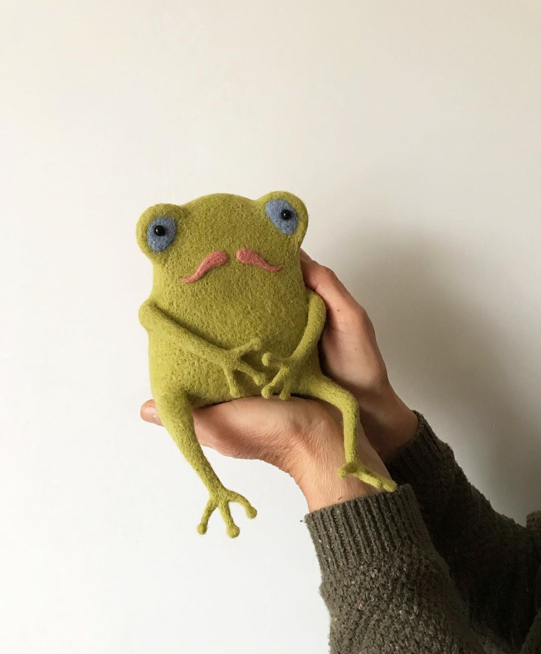 Adorable Needle Felted Sculptures By Manooni 10