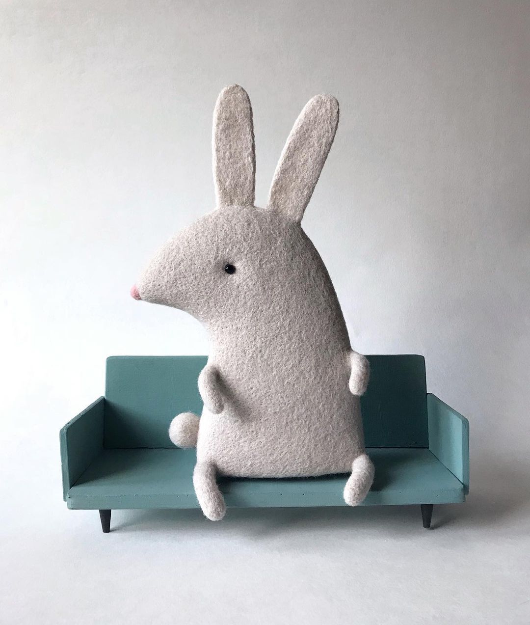 Adorable Needle Felted Sculptures By Manooni 15