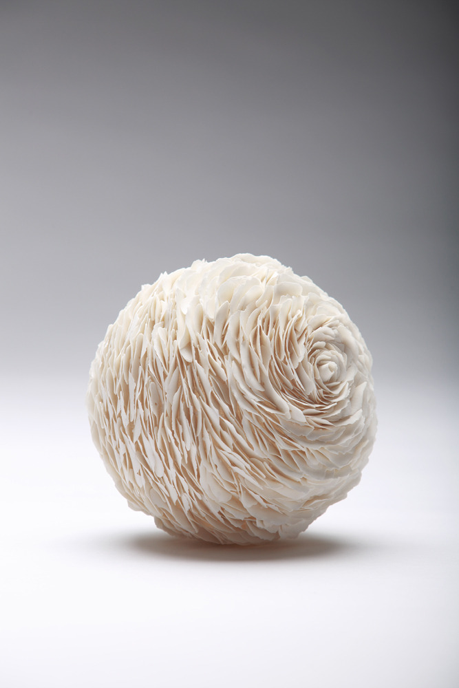 Delicate Bloom And Petal Based Ceramic Sculptures By Jennifer Hickey 9