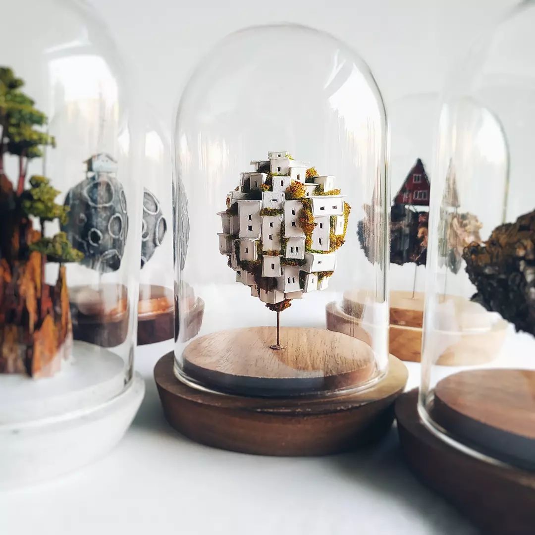Fantastical Miniatures Encased In Glass Domes By Michael Davydow 3