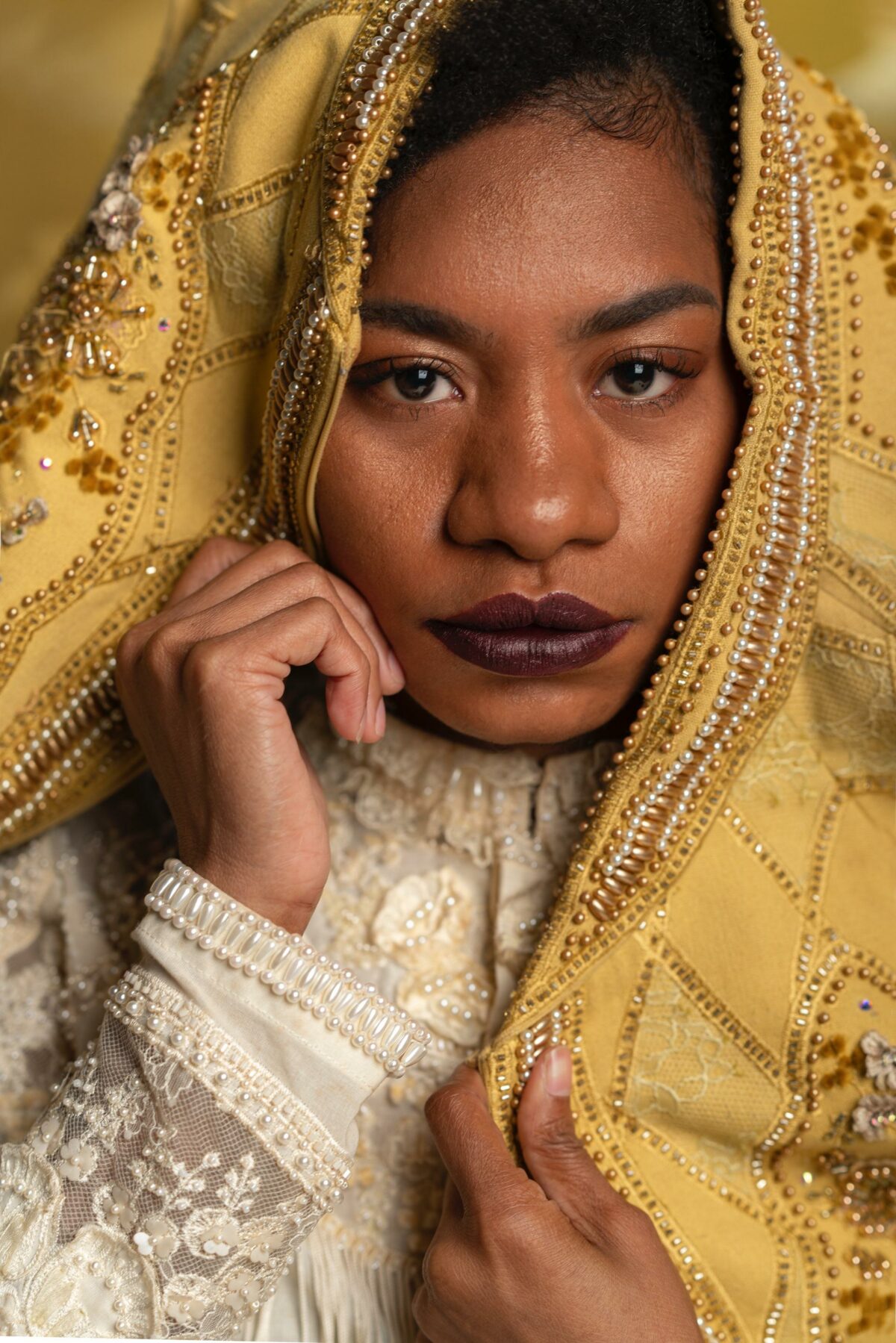 Project Puan A Gorgeous And Delicate Portrait Series On Indonesian Women By Nicoline Patricia Malina 11