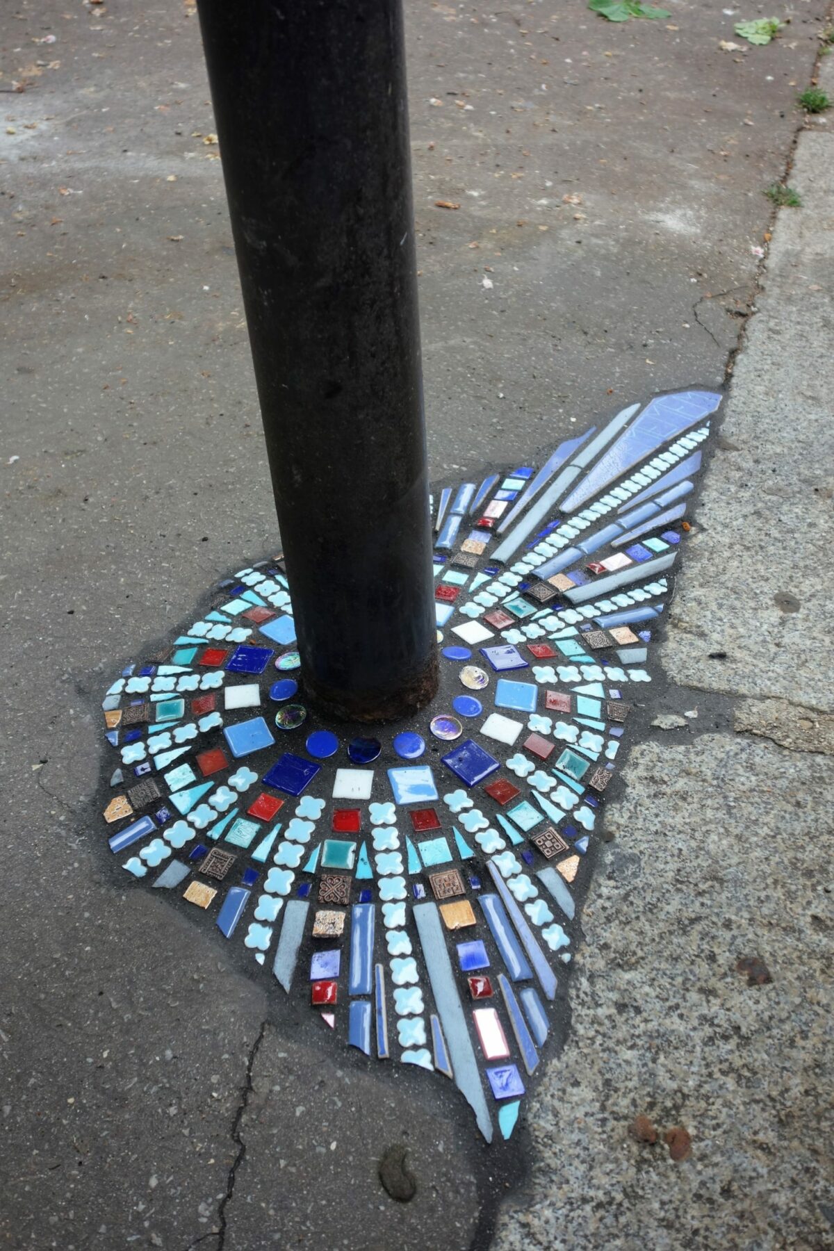 Fractured Sidewalks, Pavements, And Walls Repaired With Vibrant Tiled Mosaics By Ememem (3)