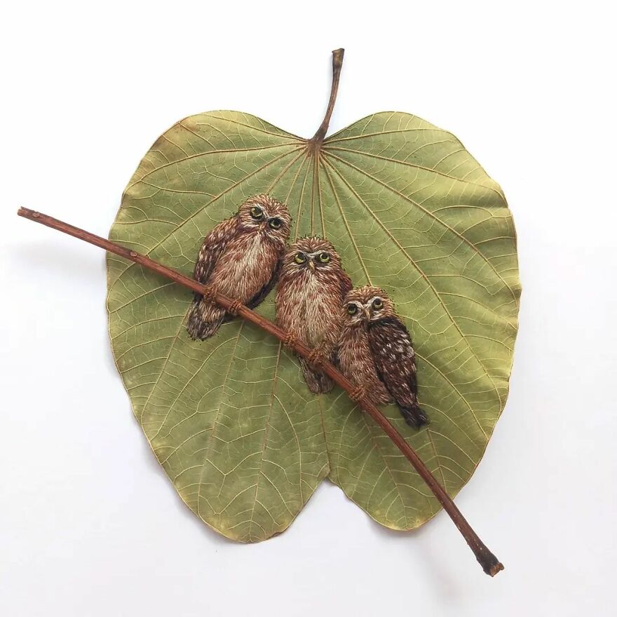 Gorgeous Figures Embroidered On Leaves By Laura Dalla Vecchia 20