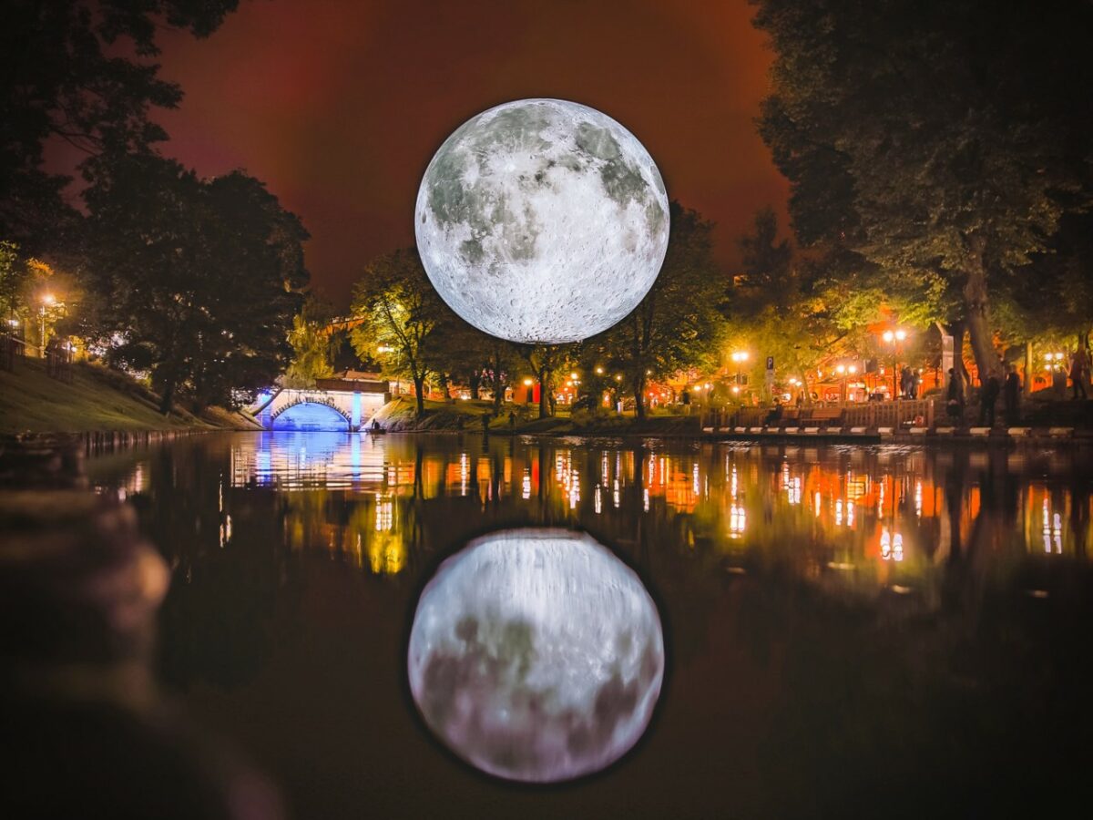 Museum of the Moon: perfect large-scale replicas of our natural satellite by Luke Jerram
