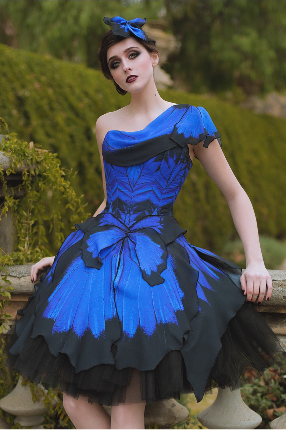 The Absolutely Stunning Dresses And Corsets Inspired By Butterfly Wings Of Bibian Blue 12
