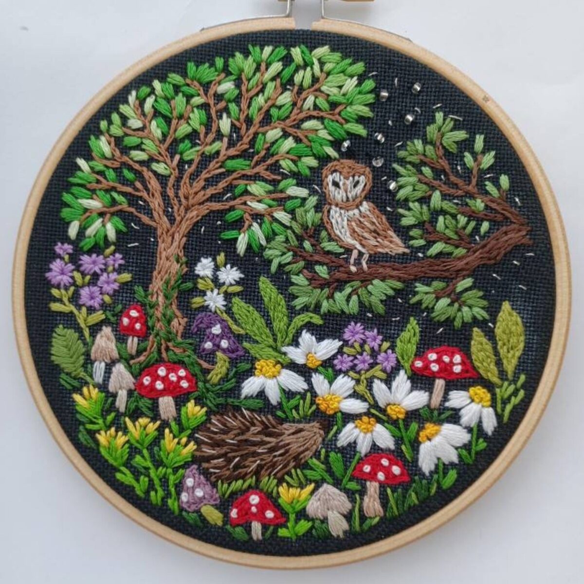 The Lovely Embroidery Hoop Art Of Joan Ratcliffe 1