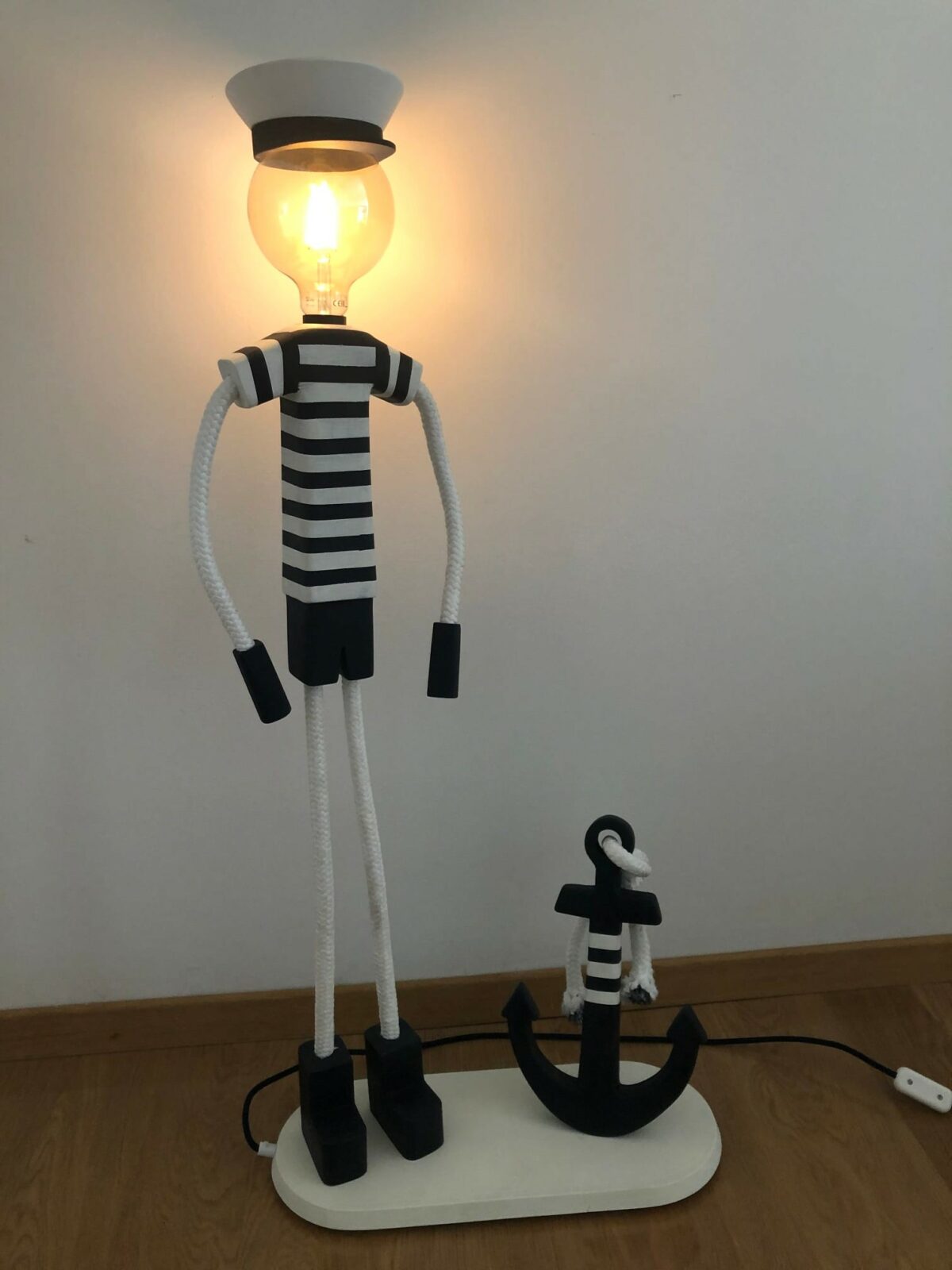 Creative Lamps Of Light Bulb Head Figures By Ivan Cvitkovic 8