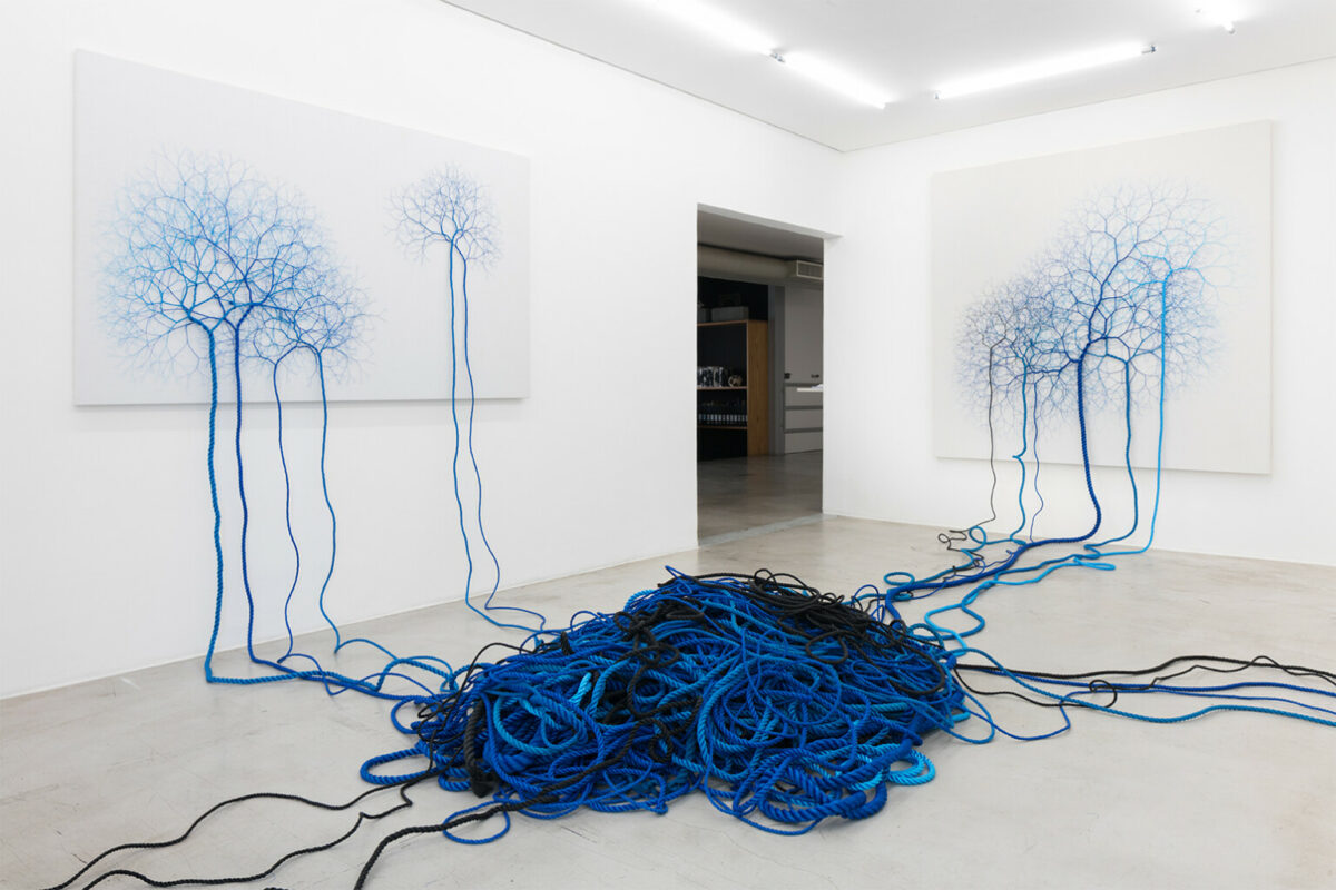 Ciclotramas Hypnotizing Tree And Roots Like Installations By Janaina Mello Landini 18