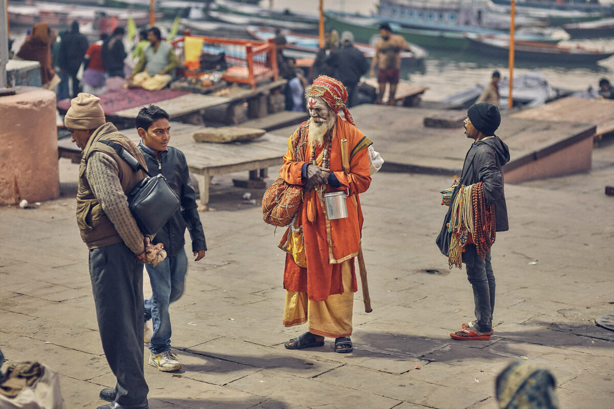 India A Fascinating Everyday Life Photography Series By Hugo Santarem 18