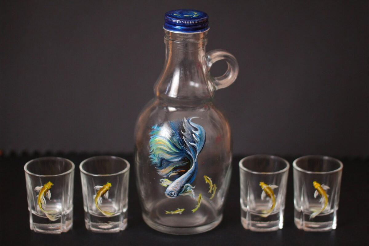Stunning Realistic Glass Paintings By Silvia Popescu 21