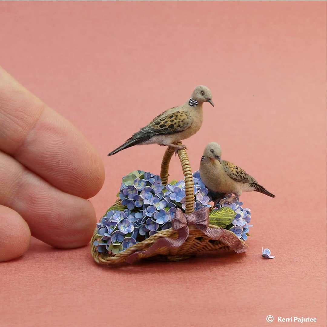 Amazingly Realistic Miniature Animal Sculptures By Kerri Pajutee (20)