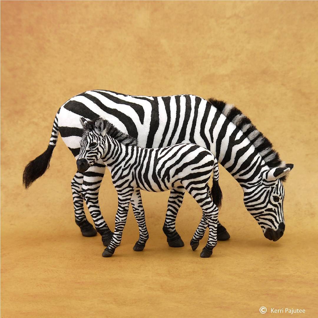 Amazingly Realistic Miniature Animal Sculptures By Kerri Pajutee (8)