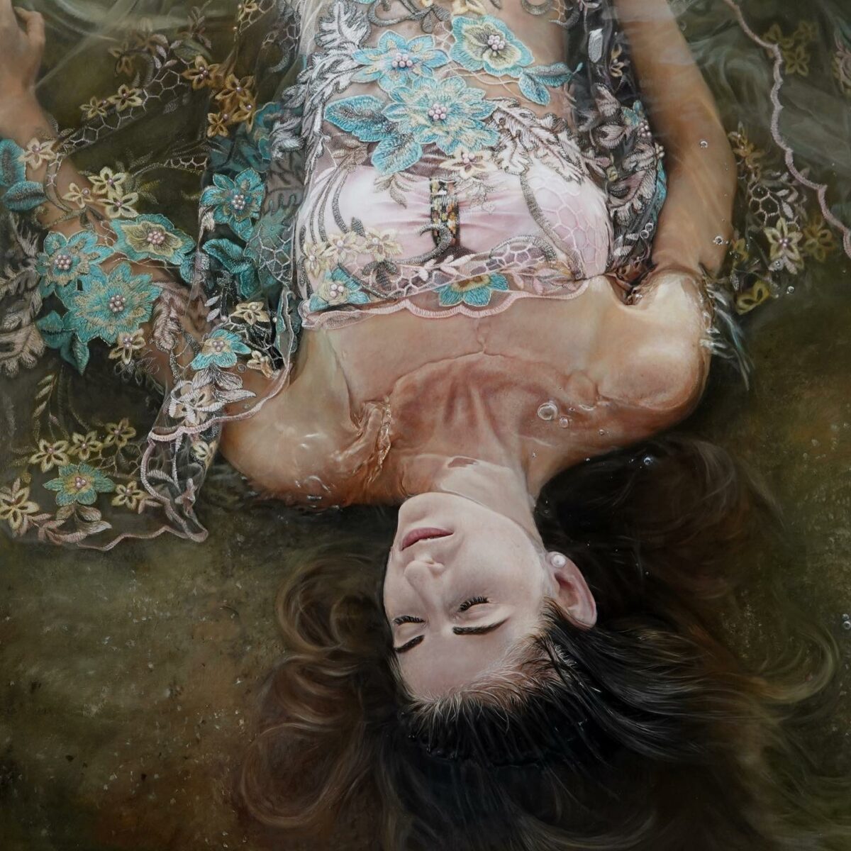 Captivating Hyper Realistic Paintings By Marissa Oosterleethat (16)