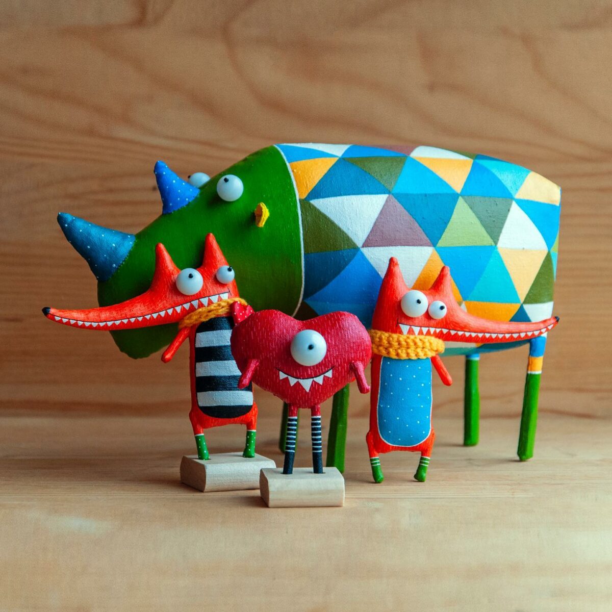 Colorful Handmade Toys Of Quirky Creatures By Lidiya Marinchuk (1)