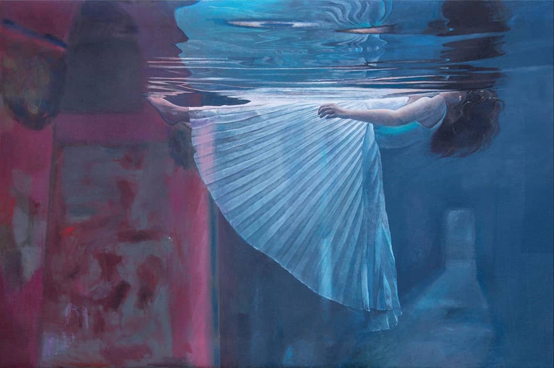 Dream Of Freedom Breathtaking Surrealistic Paintings Of Figures Floating In Flooded Rooms By Ivana Zivic 16