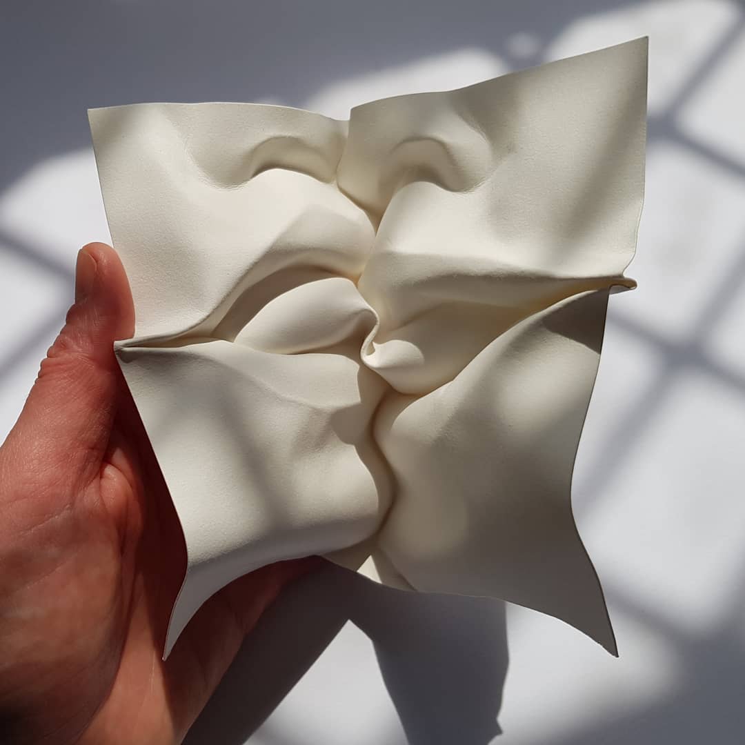 Fascinating Facial Sculptures Made From Folded Paper Sheets By Polly Verity (20)