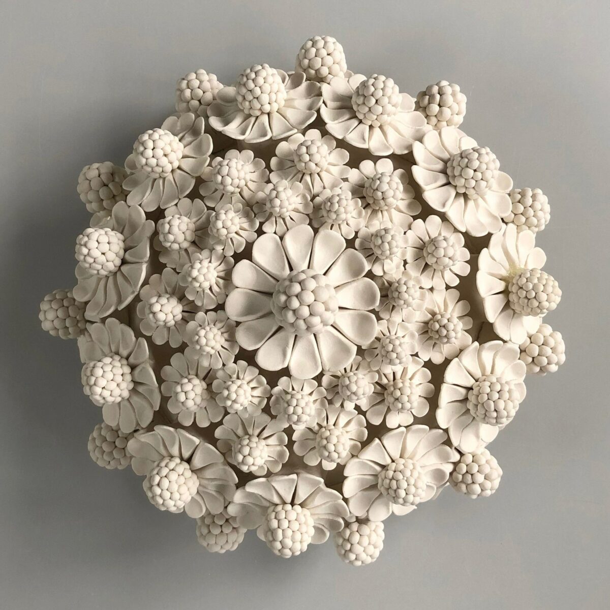 Gorgeous Ceramic Art Pieces Ornate With Intricate Porcelain Flowers By Vanessa Hogge (4)