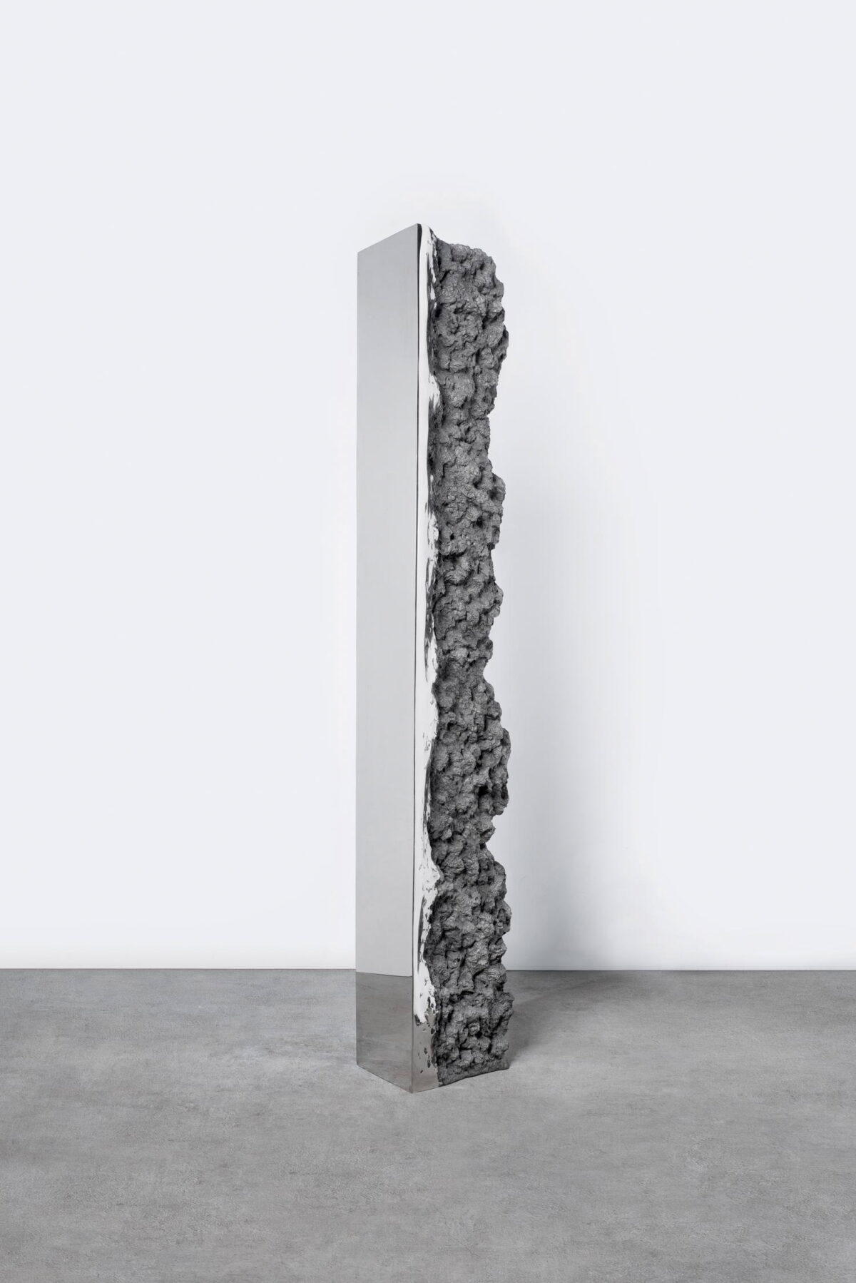 Monoliths Intriguing Sculptural Pieces Of Furniture By Hongjie Yang (9)