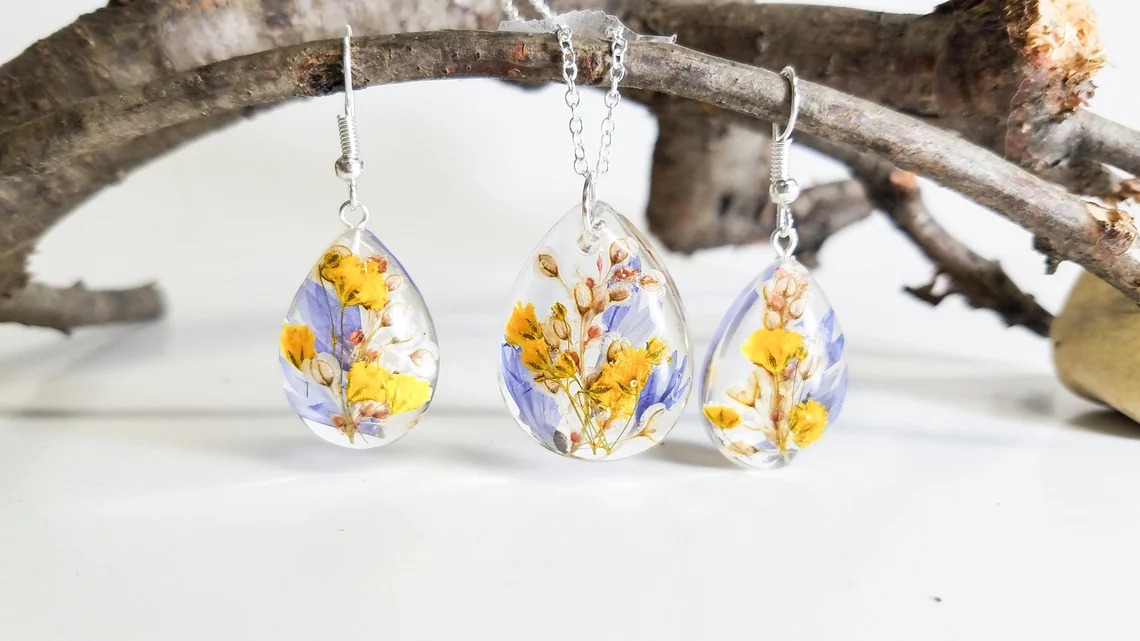Nature’s Beauty Incorporated Into Jewelry By Nikola And Teodora (11)
