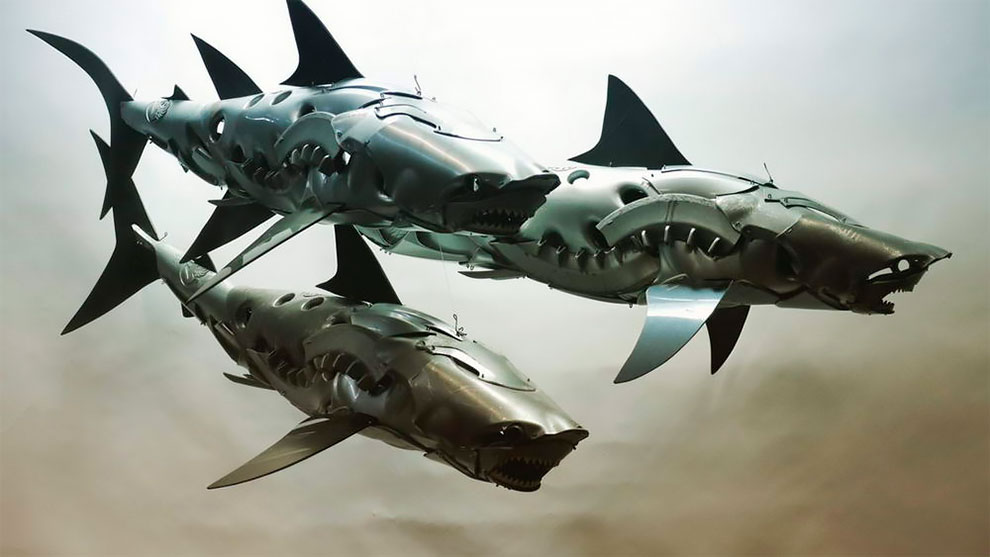 Old Hubcaps Transformed Into Incredible Animal Sculptures By Ptolemy Elrington (11)