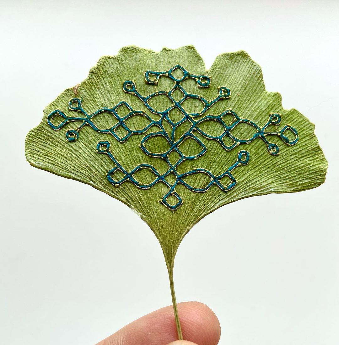 The Fascinating Embroidered Leaf Art Of Hillary Waters Fayle (12)