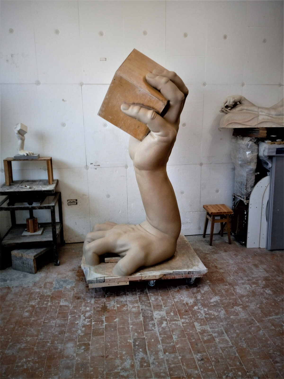 Formidable Granite And Marble Sculptures By Adrian Balogh (20)