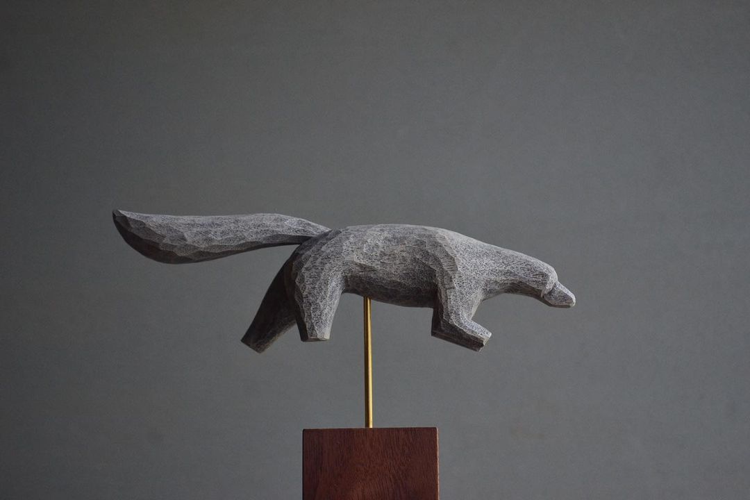 Formidable Wood Carved Sculptures Of Wildlife Animals In Miniature By Tomohiro Suzuki (3)