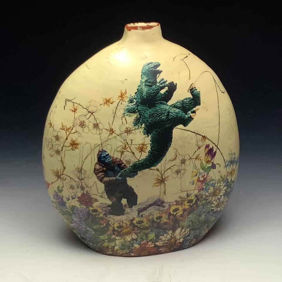 Gorgeous Earthenware Vessels Decorated With Vintage Imagery By Eric Pardue (13)