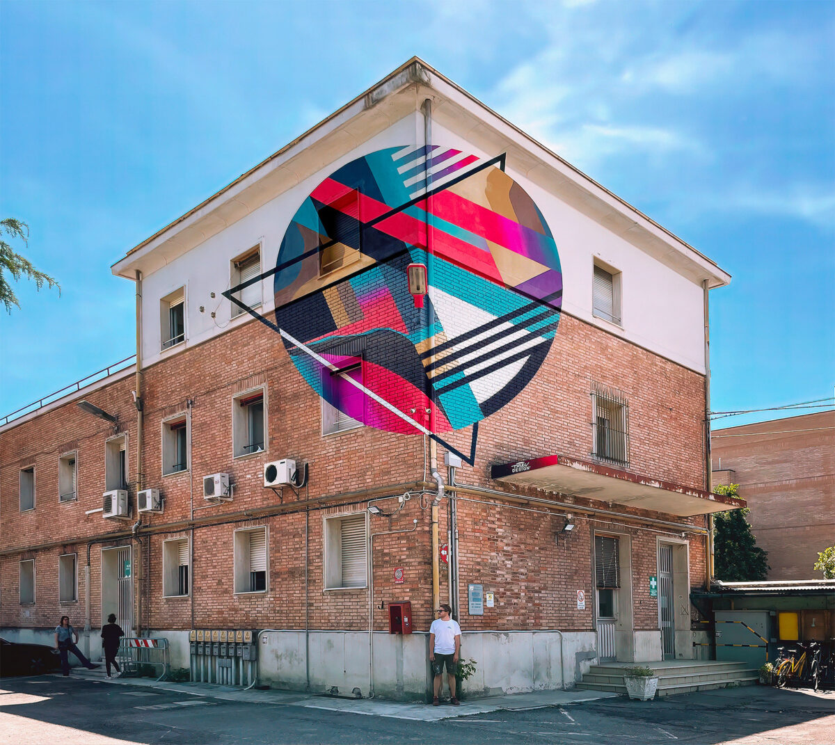 Mesmerizing Murals And Anamorphic Artworks By Art Collective Truly (7)