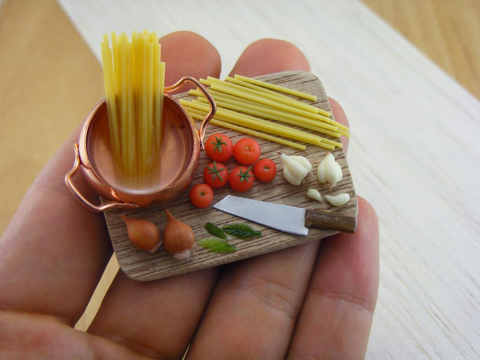 Whimsical Miniature Food Sculptures By Shay Aaron (21)