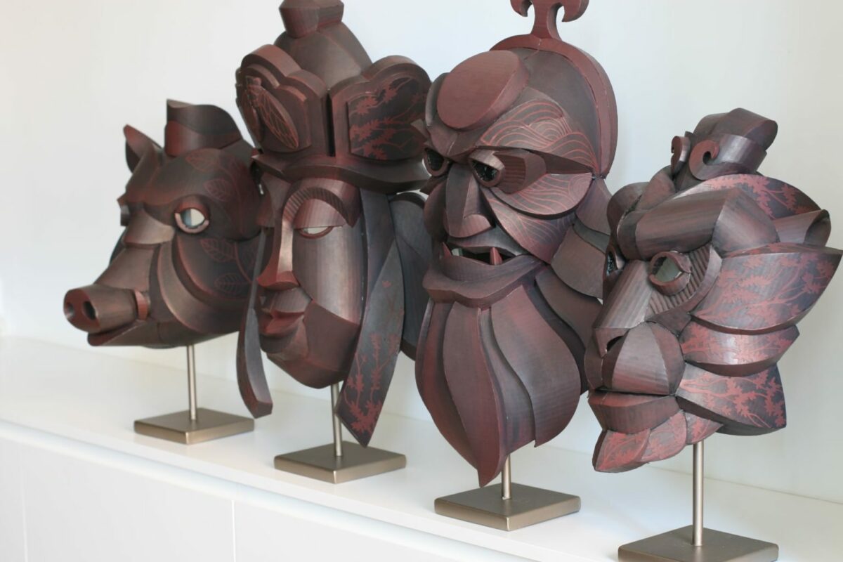 New Figurative Sculptures Made Of Cardboard By Warren King (4)