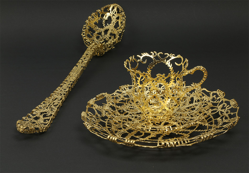 Ornate Sculptural Tableware Made Of Gold And Silver Filigree By Wiebke Meurer (2)