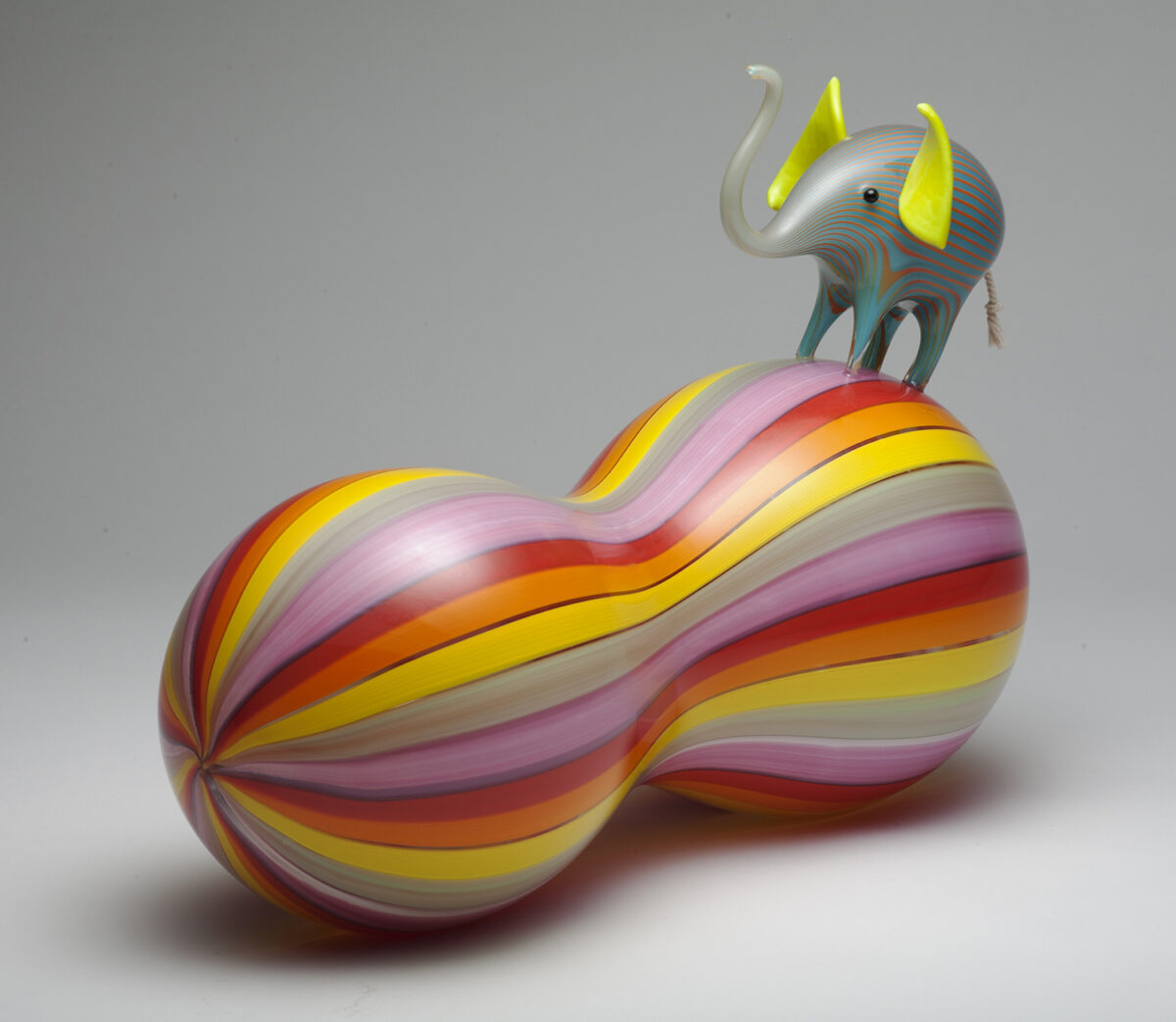 Perihelion Gorgeous Animal Glass Sculptures With Vibrant Colors By Claire Kelly