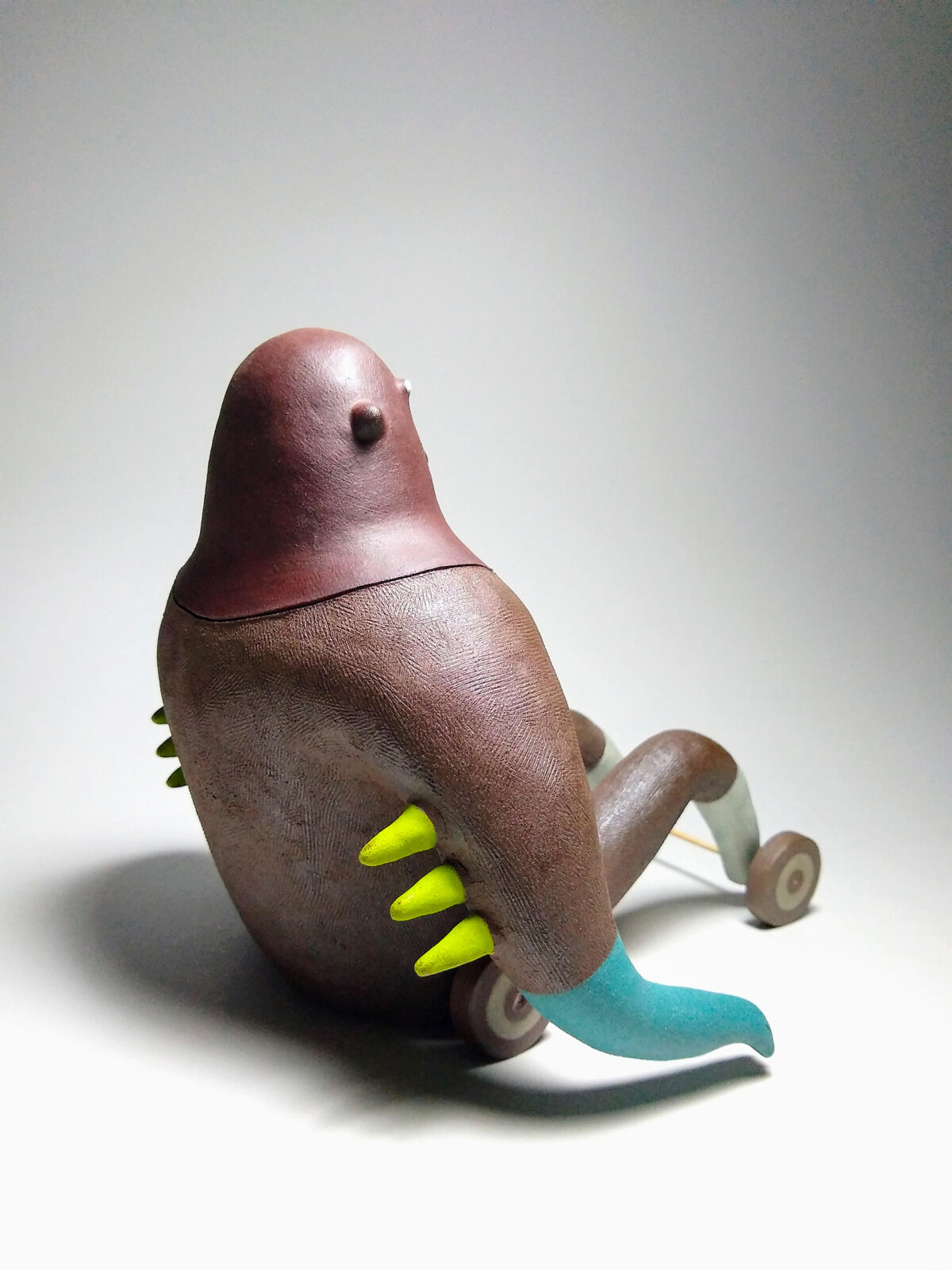 Amusing Ceramic Sculptures Of Quirky Creatures By Luciano Polverigiani (21)