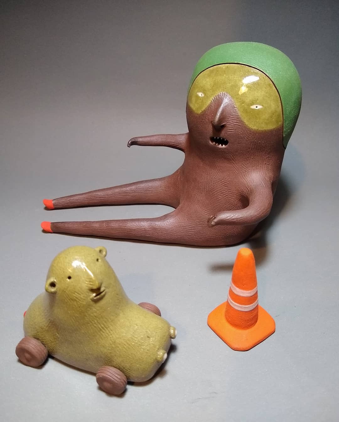 Amusing Ceramic Sculptures Of Quirky Creatures By Luciano Polverigiani (24)