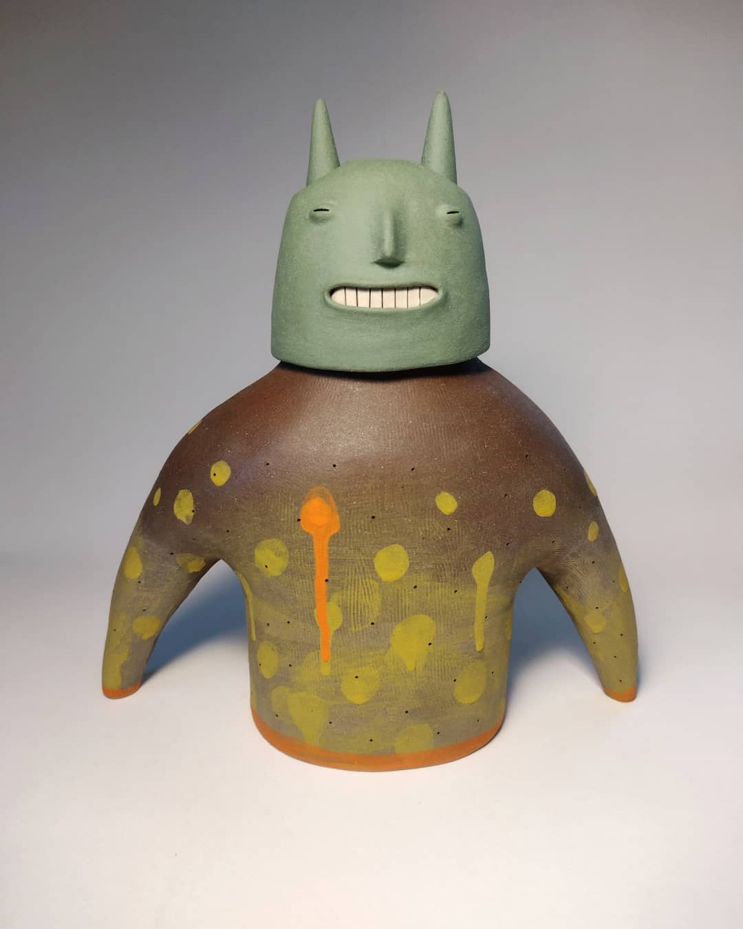 Amusing Ceramic Sculptures Of Quirky Creatures By Luciano Polverigiani (29)